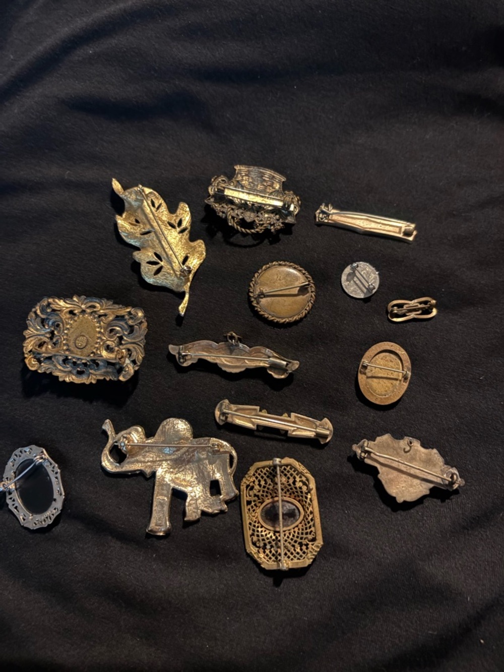 Vintage Gold-Tone Assorted Brooches and Pins - Pink Cameo - Picture 3 of 3